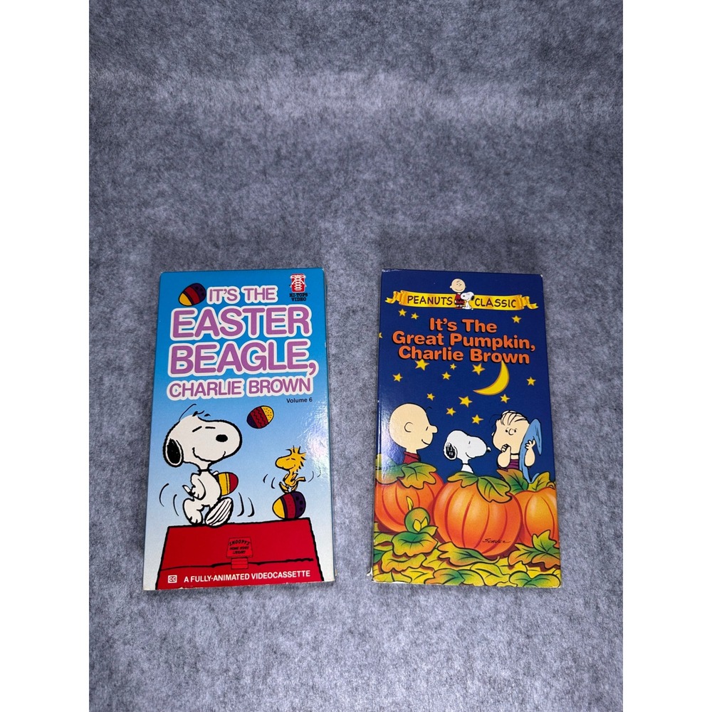 Peanuts Charlie Brown VHS Bundle Great Pumpkin and Easter Beagle Vintage Snoopy
